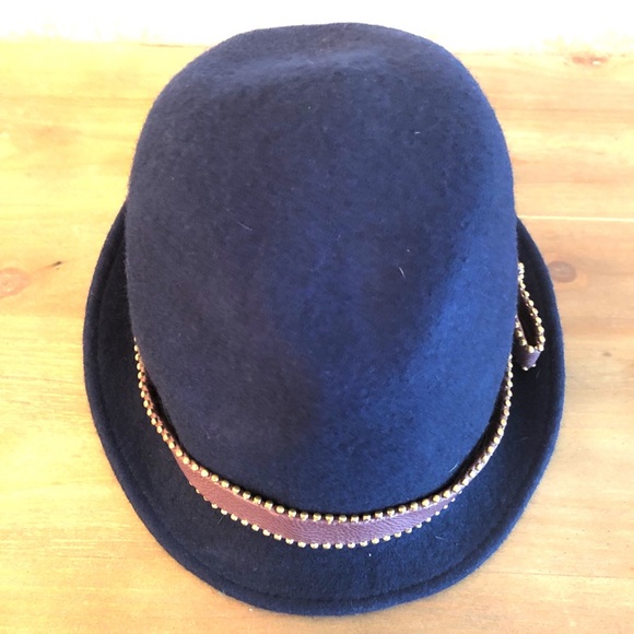 Juice Couture 100% wool hat - Picture 3 of 6